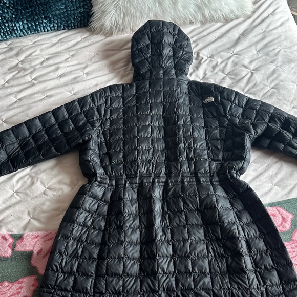 THE NORTH FACE Women’s Black Quilted Jacket - Picture 6 of 13